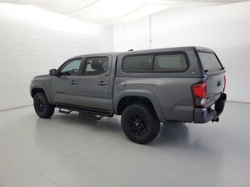 Used 2021 Toyota Tacoma SR5 image 7
