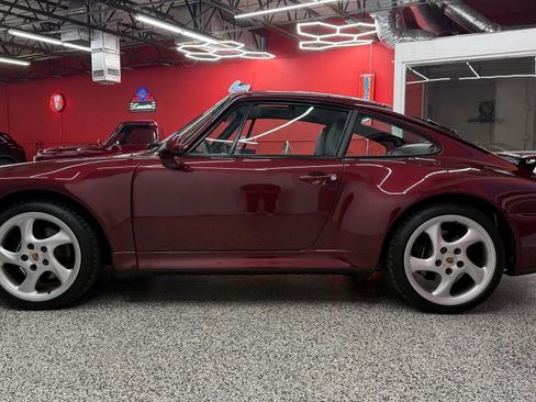 Used 1998 Porsche 911 GT3 RS image 6