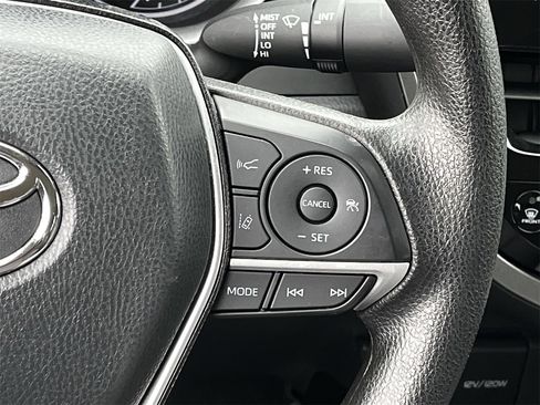 Used 2024 Toyota Camry LE image 14