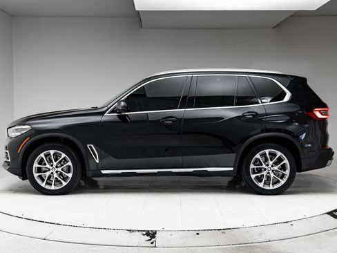 Used 2022 BMW X5 xDrive40i AWD/4WD image 2