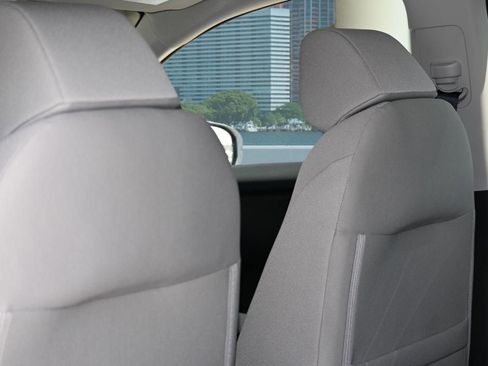 New 2027 Honda HR-V LX image 12