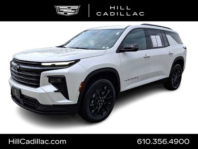 Used 2025 Chevrolet Traverse LT w/ Enhanced Driving Package