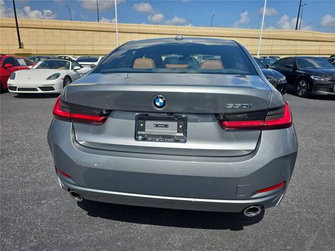 Used 2025 BMW 330i Sedan RWD image 3
