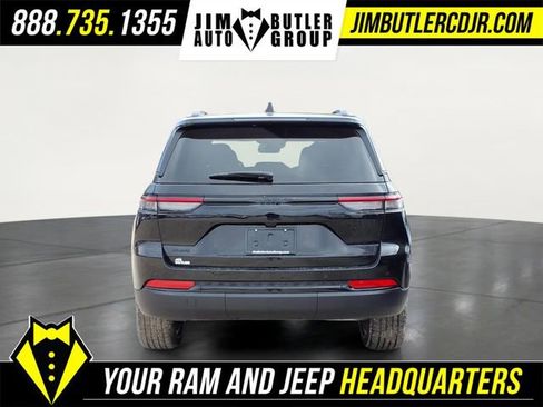 New 2025 Jeep Grand Cherokee Altitude AWD/4WD image 4