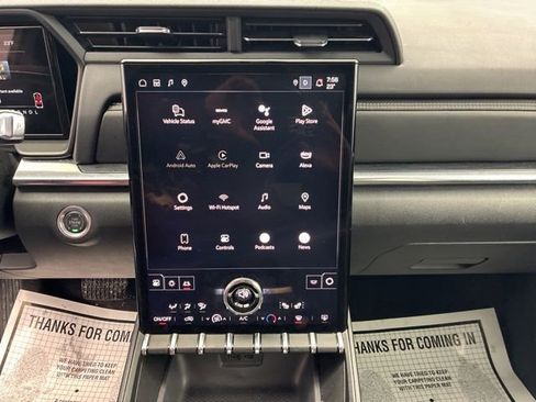 Used 2025 GMC Terrain Elevation image 9