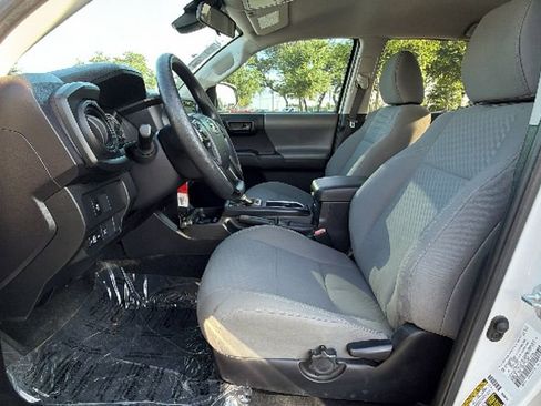 Certified 2023 Toyota Tacoma SR AWD/4WD image 18