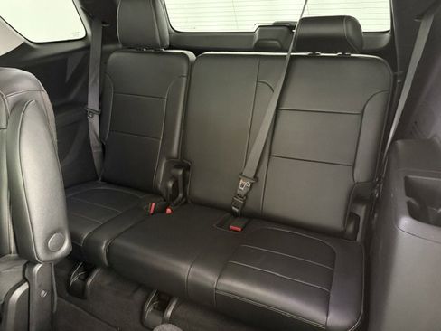 Used 2018 Chevrolet Traverse RS FWD image 20