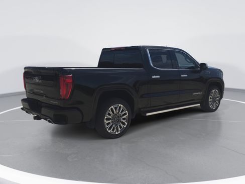Used 2025 GMC Sierra 1500 Denali Ultimate AWD/4WD image 3