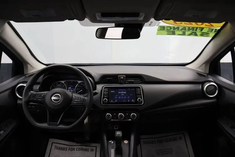 Used 2025 Nissan Versa S FWD image 15