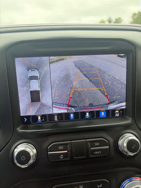 Used 2022 GMC Sierra 2500 AT4 w/ AT4 Premium Plus Package AWD/4WD image 16