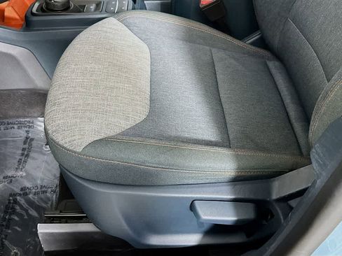 Certified 2022 Ford Maverick XLT image 29