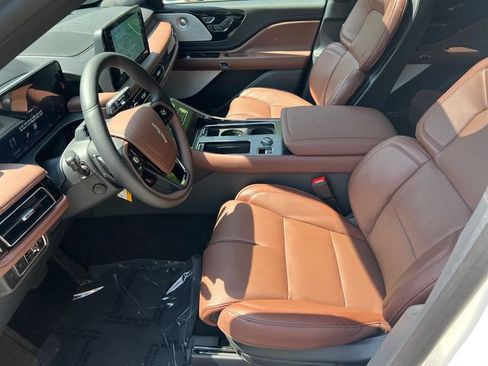 New 2026 Lincoln Aviator Reserve AWD/4WD image 10