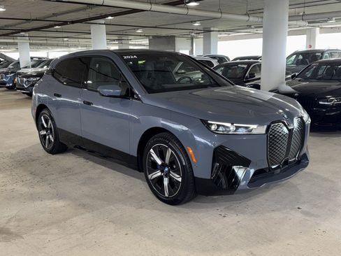 Used 2024 BMW iX xDrive50 w/ Sport Package AWD/4WD image 2