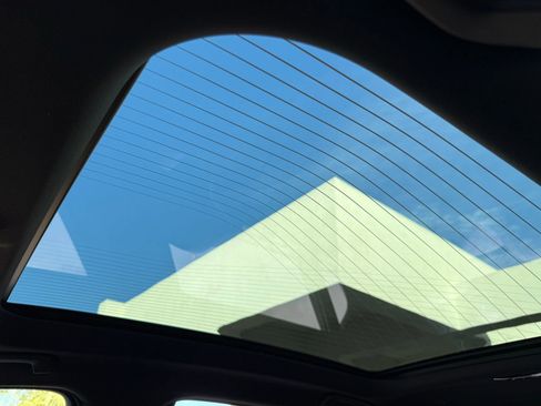 New 2026 BMW 760i xDrive w/ Executive Package image 23