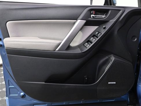 Used 2015 Subaru Forester 2.5i Limited image 22