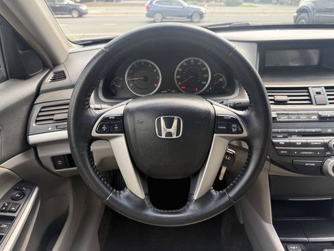 Used 2009 Honda Accord EX-L image 18