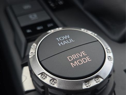 New 2026 Toyota 4Runner SR5 image 22