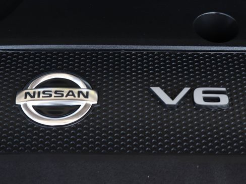 Used 2023 Nissan Murano SV w/ SV Midnight Edition Package image 13