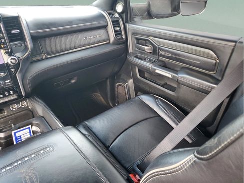 Certified 2021 RAM 2500 Limited image 12