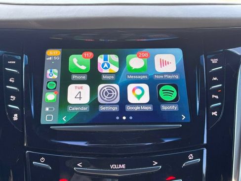 Used 2019 Cadillac Escalade ESV Platinum AWD/4WD image 32