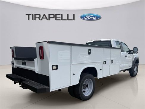 Used 2024 Ford F550 XL image 7