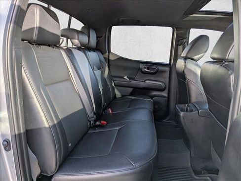 Used 2023 Toyota Tacoma TRD Sport w/ TRD Premium Sport Package image 19