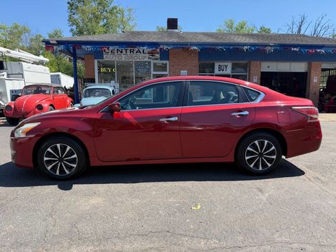 Used 2014 Nissan Altima 2.5 S FWD image 8