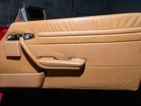 Used 1988 Mercedes-Benz 560 SL image 28