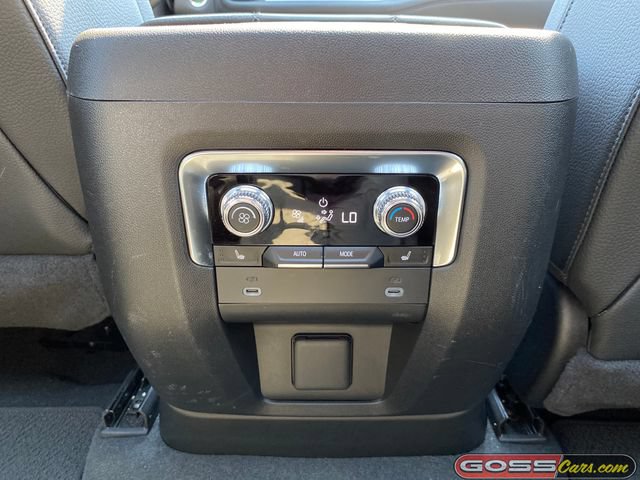 Used 2024 GMC Yukon Denali AWD/4WD image 23