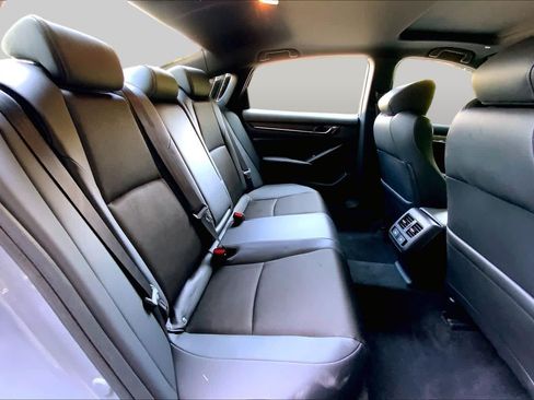 Used 2021 Honda Accord Sport image 20