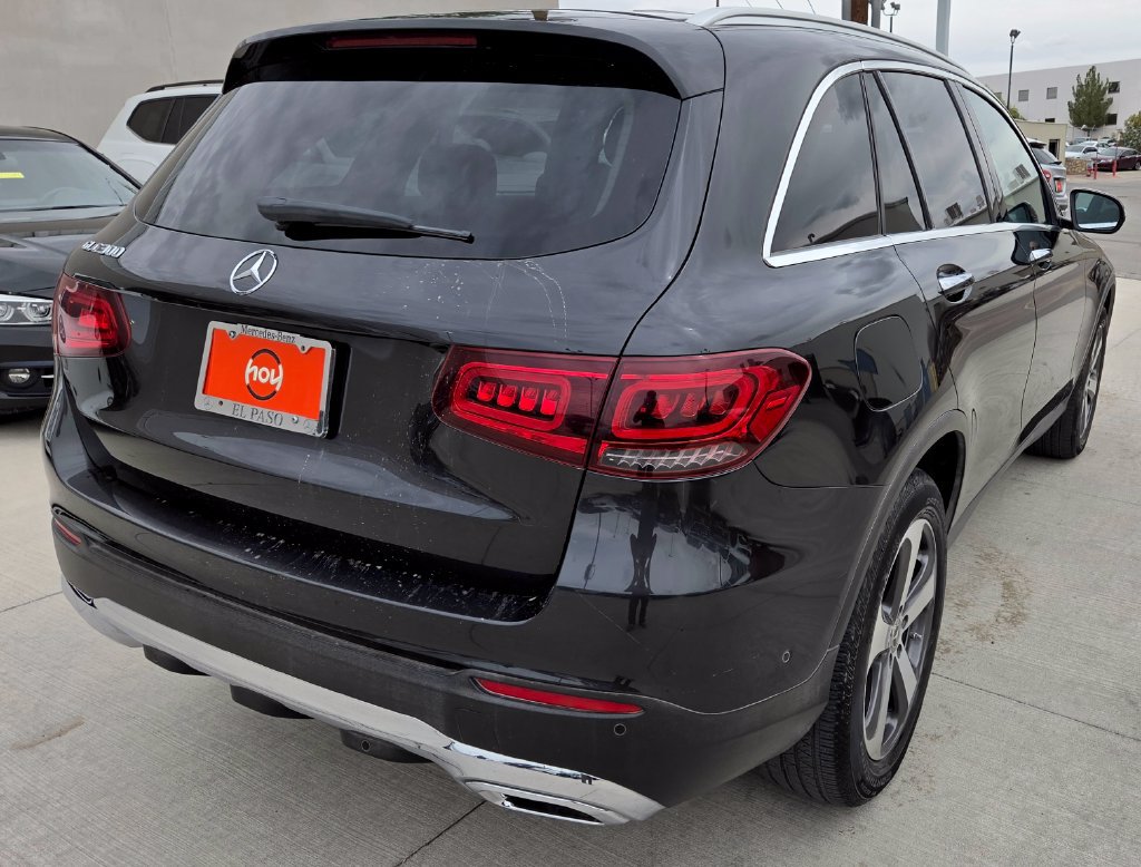Used 2022 Mercedes-Benz GLC 300 image 9