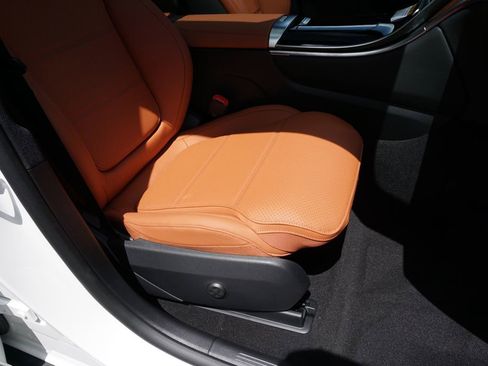 Certified 2025 Mercedes-Benz GLC 350e 4MATIC image 66