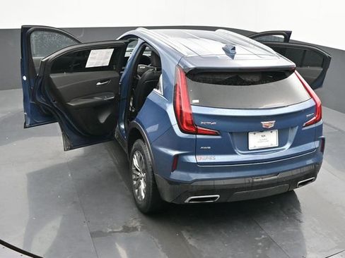 Used 2025 Cadillac XT4 Premium Luxury image 62