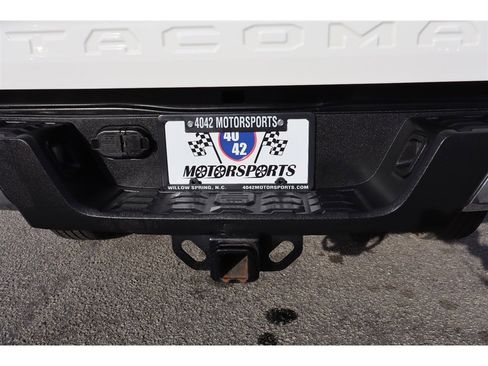 Used 2019 Toyota Tacoma SR5 image 42