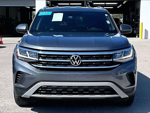 Certified 2023 Volkswagen Atlas Cross Sport SE image 10