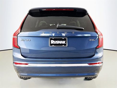 Certified 2026 Volvo XC90 B5 Plus w/ Protection Package image 6