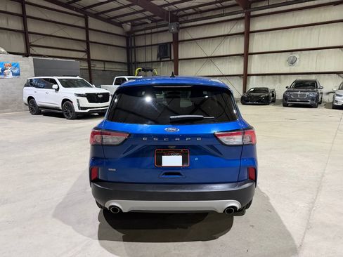 Used 2022 Ford Escape SE FWD image 6