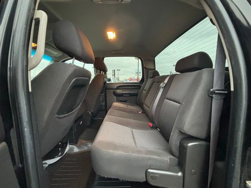 Used 2011 Chevrolet Silverado 2500 LT w/ Interior Plus Package image 14