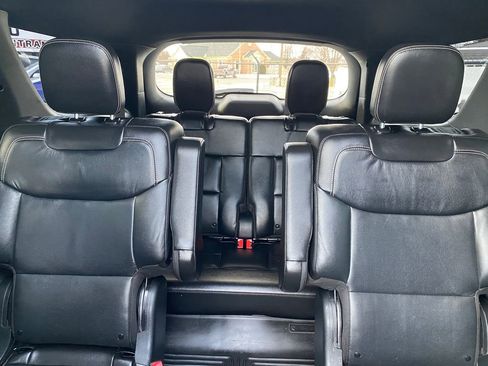 Used 2022 Ford Explorer ST w/ ST Street Pack image 33