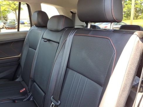 Used 2024 Volkswagen Tiguan Wolfsburg Edition FWD image 12