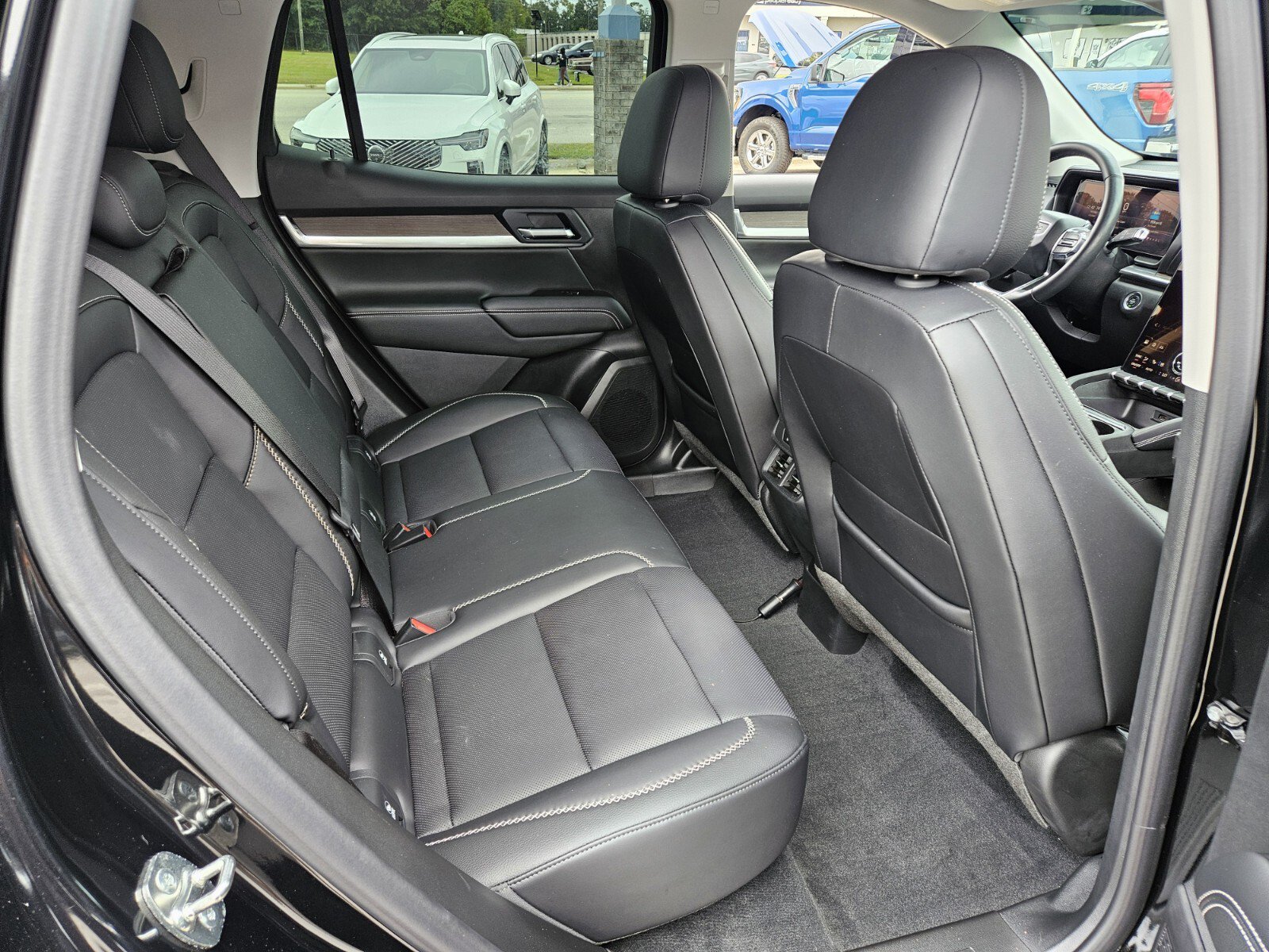Used 2026 GMC Terrain Denali AWD/4WD image 19