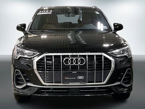 Certified 2023 Audi Q3 2.0T Premium w/ Convenience Package image 3