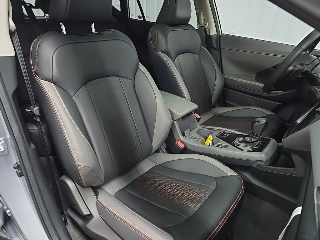Used 2024 Subaru Crosstrek 2.5i Limited AWD/4WD image 15