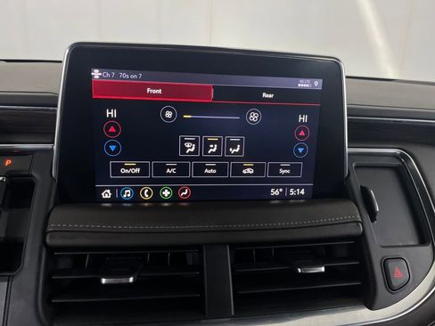 Used 2021 Chevrolet Suburban LT AWD/4WD image 71