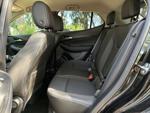 Used 2025 Buick Encore GX Preferred FWD image 24