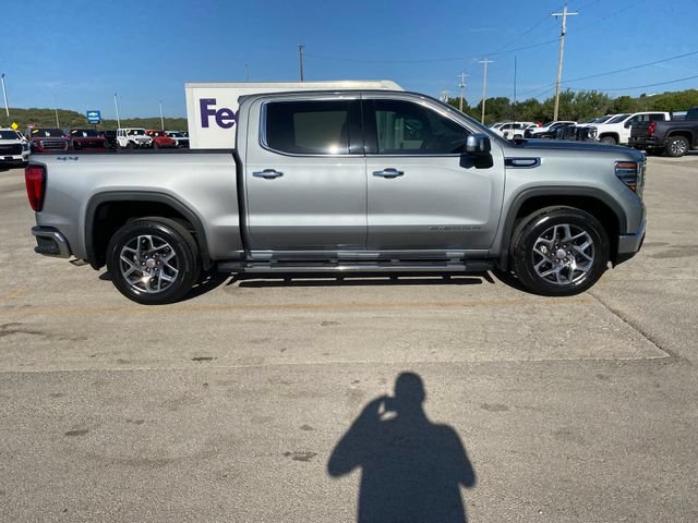 Used 2023 GMC Sierra 1500 SLT AWD/4WD image 7