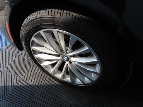 Used 2021 BMW 540i w/ Executive Package image 6