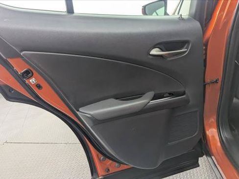 Used 2019 Lexus UX 200 F Sport w/ F Sport Premium Package FWD image 13