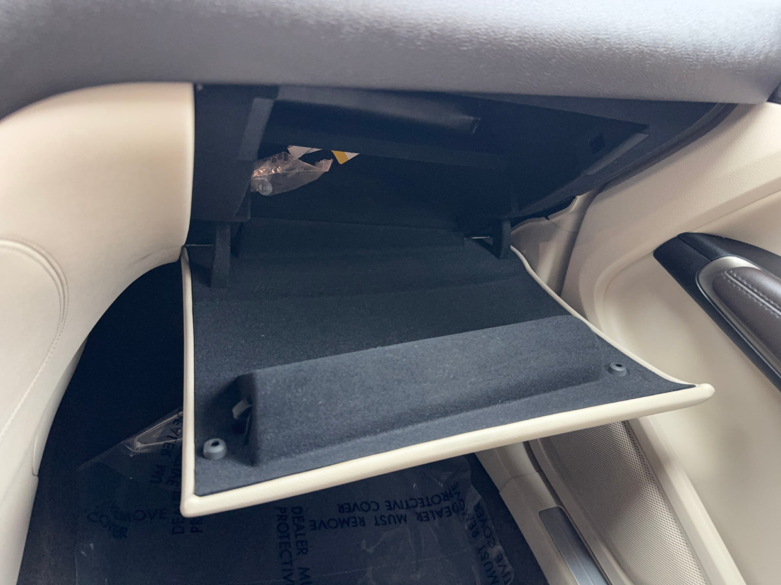 Used 2019 Lincoln MKC Reserve FWD image 19