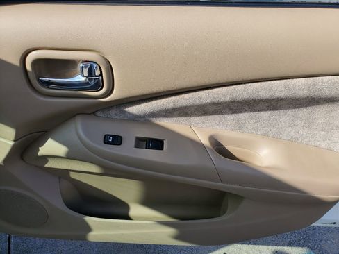 Used 2000 Nissan Sentra GXE image 32